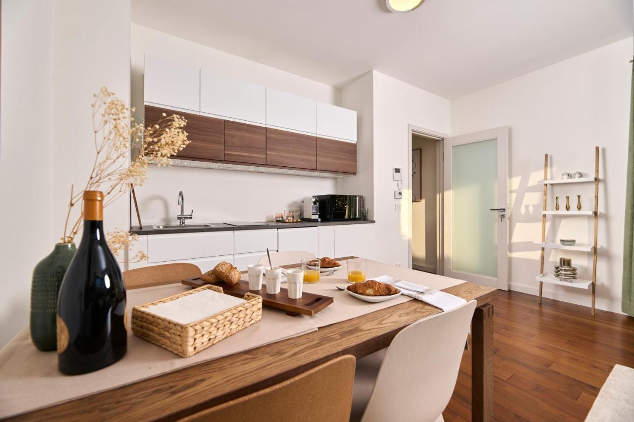 Spada Brand New Apartment With Garden 3 Min From Beach! Porec Exterior photo