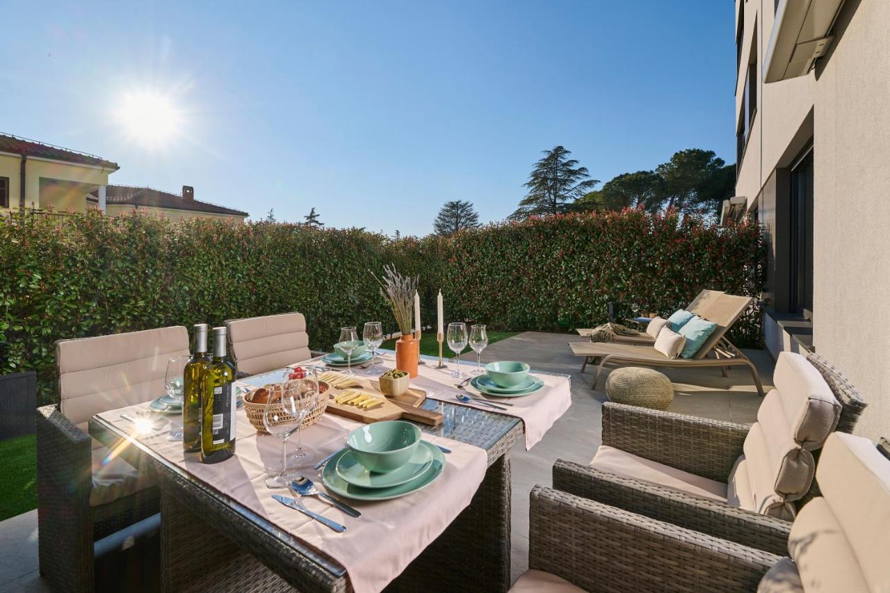 Spada Brand New Apartment With Garden 3 Min From Beach! Porec Exterior photo